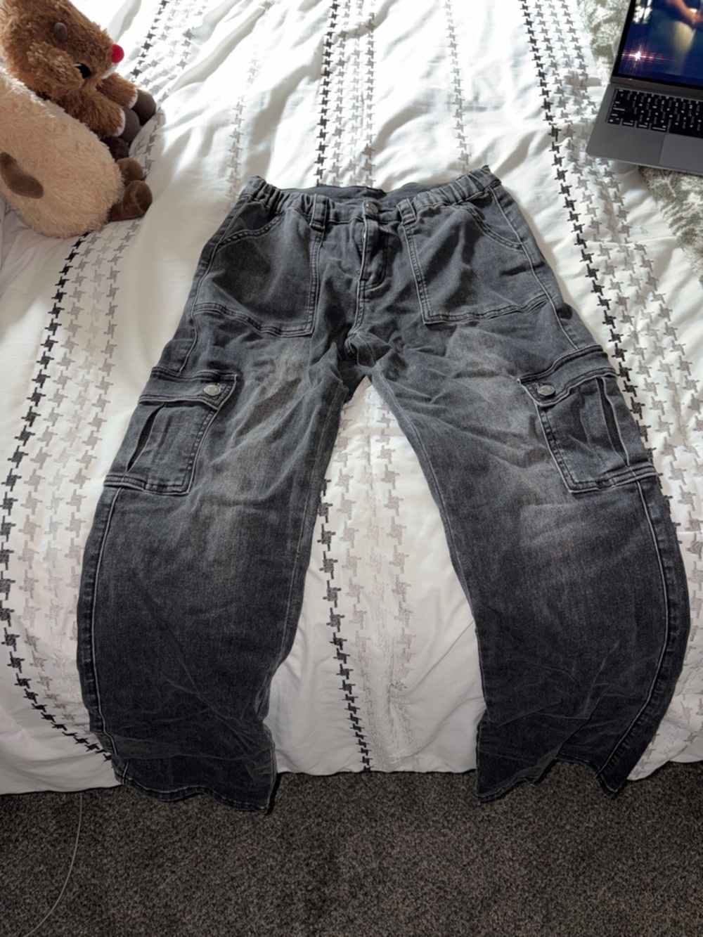 Women's Washed Black Cargo Jeans - Relaxed Utility Style